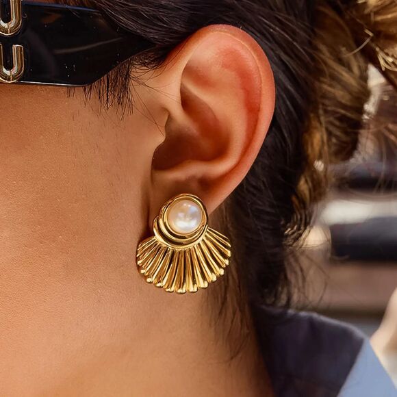 Lennox 18K Gold & Pearl NonTarnish Hypoallergenic Water Resistant Shell Earring - Picture 2 of 6